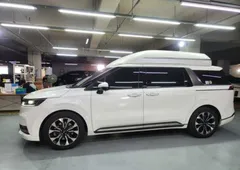 2023 Kia Carnival Diesel 9-Seater Hi-Limousine — фото 5