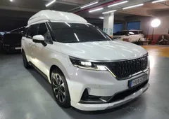 2023 Kia Carnival Diesel 9-Seater Hi-Limousine — фото 8