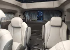 2023 Kia Carnival Diesel 9-Seater Hi-Limousine — фото 18
