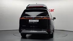 2023 Kia Carnival Diesel 9-Seater Hi-Limousine — фото 4