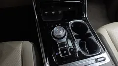 2023 Kia Carnival Diesel 9-Seater Hi-Limousine — фото 9