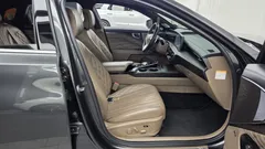 2023 Kia K8 Signature — фото 15