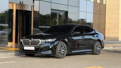 2024 BMW 5-Series 520i M Sport — фото 1