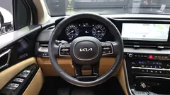2023 Kia Carnival Gasoline 7-Seater Signature — фото 17