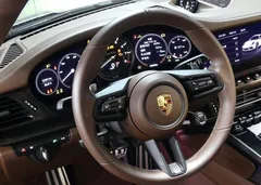 2023 Porsche 911 Carrera 4 GTS — фото 16