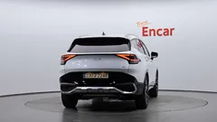 2023 Kia Sportage Signature 2WD — фото 4