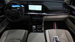 2023 Kia Carnival Gasoline 7-Seater Hi-Limousine — фото 7