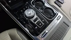 2023 Kia Carnival Gasoline 9-Seater Hi-Limousine — фото 9