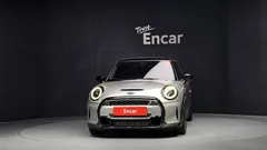 2023 Mini Cooper Classic Launch Pack — фото 3