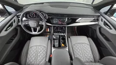 2022 Audi Q7 50 TDI Quattro Premium — фото 7