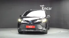 2022 Toyota Sienna 2.5 Hybrid AWD — фото 3