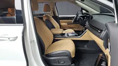 2023 Kia Carnival Gasoline 7-Seater Signature — фото 11