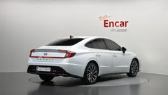 2022 Hyundai Sonata 2.0 — фото 2