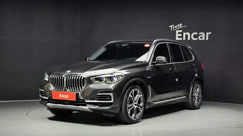 2022 BMW X5 xDrive 45e xLine