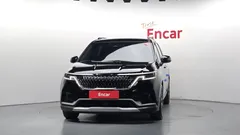 2023 Kia Carnival Diesel 9-Seater Prestige — фото 3