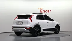 2024 Kia Niro Prestige — фото 2
