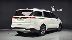 2023 Kia Carnival Gasoline 9-Seater Prestige — фото 2