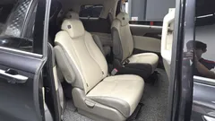 2023 Kia Carnival Gasoline 9-Seater Signature — фото 12