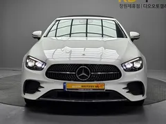 2023 Mercedes-Benz E-Class E450 4MATIC Cabriolet — фото 3