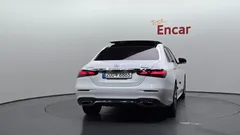 2022 Mercedes-Benz E-Class E350 4MATIC AMG Line — фото 4