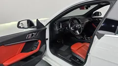 2022 BMW 2-Series M235i xDrive — фото 10