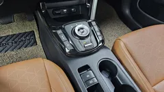 2023 Kia Seltos Gasoline 1.6 Turbo 2WD — фото 9