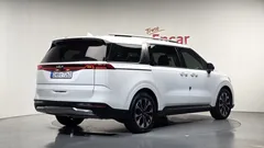 2023 Kia Carnival Diesel 9-Seater Signature — фото 2