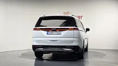2023 Kia Carnival Diesel 9-Seater Signature — фото 4