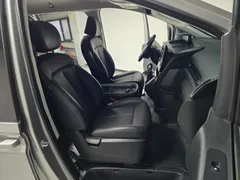 2023 Hyundai Staria Cargo 5-Seater — фото 9