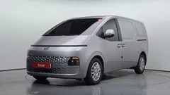 2022 Hyundai Staria Cargo 3-Seater — фото 1