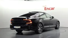 2022 Volvo S90 B6 AWD Inscription — фото 2