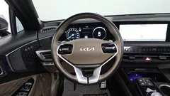 2023 Kia K8 Signature — фото 12