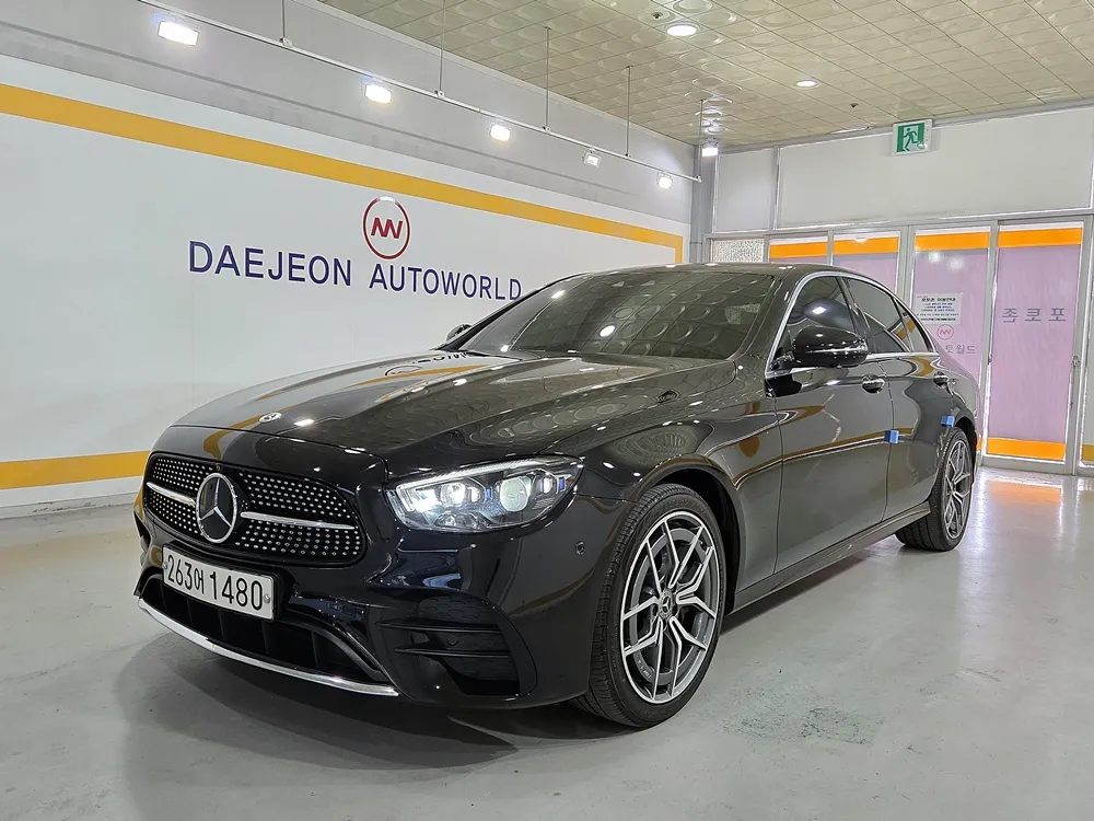 2023 Mercedes-Benz E-Class E220d 4MATIC AMG Line
