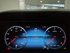 2023 Mercedes-Benz E-Class E220d 4MATIC AMG Line — фото 9