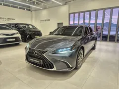 2023 Lexus ES Executive — фото 11