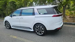 2023 Kia Carnival Diesel 7-Seater Signature — фото 3