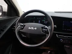 2024 Kia Niro Trendy — фото 16