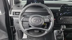 2022 Hyundai Staria Cargo 3-Seater — фото 13