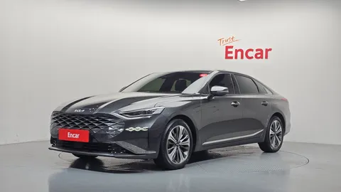 2023 Kia K8 Signature