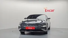 2023 Kia K8 Signature — фото 3