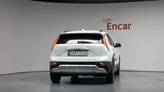 2024 Kia Niro Prestige — фото 4