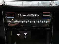 2022 Kia Mohave Diesel 3.0 4WD 6-Seater — фото 20