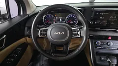 2023 Kia Carnival Diesel 11-Seater Prestige — фото 17