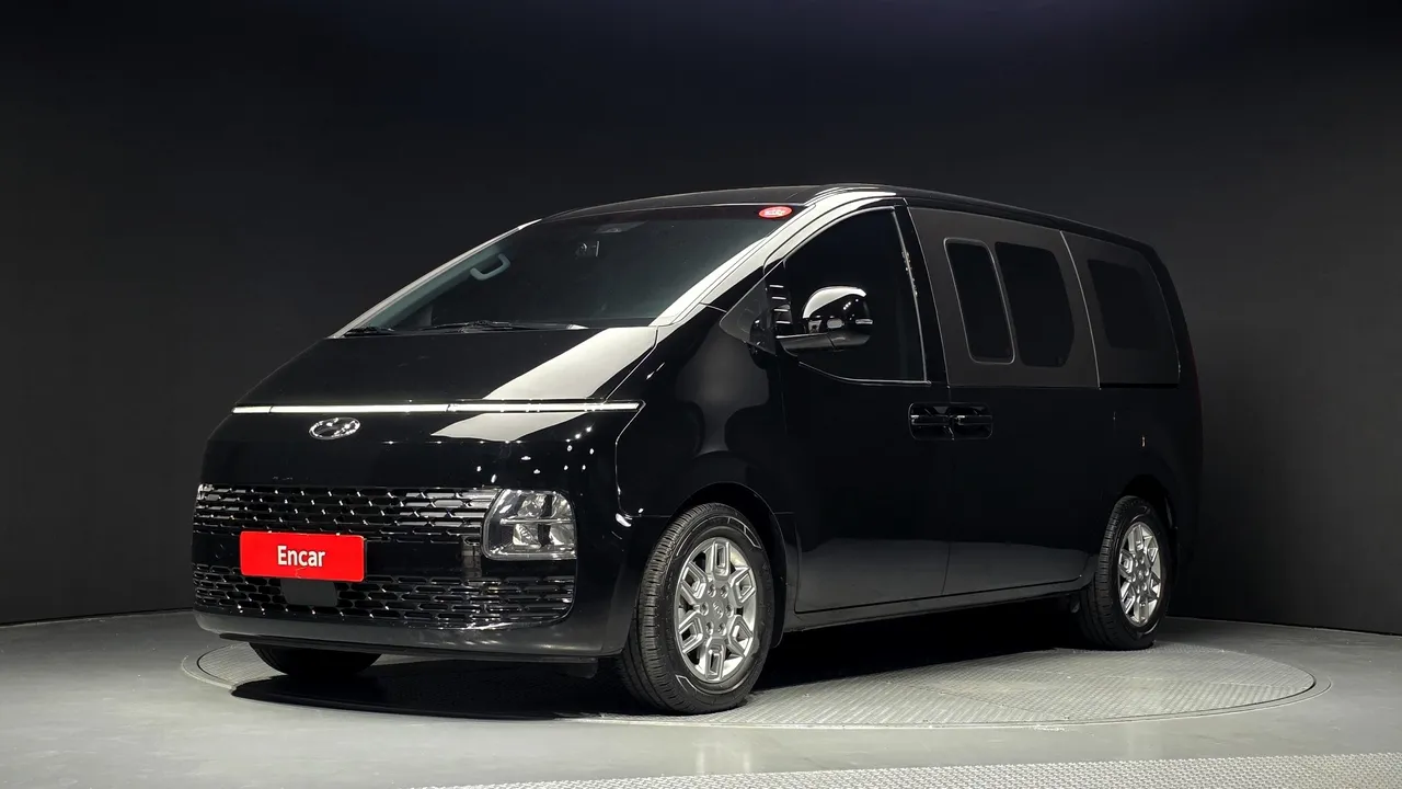 2022 Hyundai Staria L3.5 Cargo 5-Seater