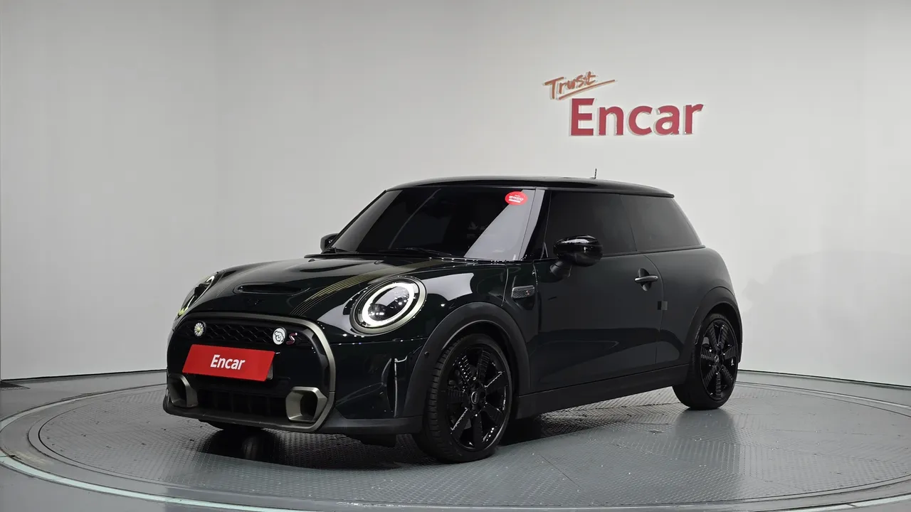 2023 Mini Cooper 3Door Resolute Edition