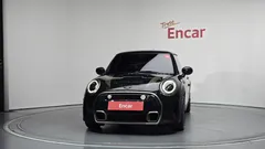 2023 Mini Cooper 3Door Resolute Edition — фото 3