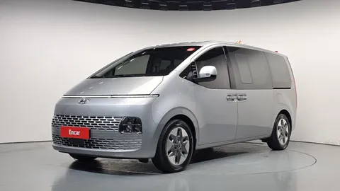 2023 Hyundai Staria Tourer 9-Seater
