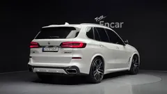 2022 BMW X5 M50i — фото 2