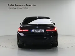 2024 BMW 3-Series 320i M Sport — фото 4