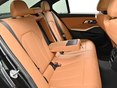 2024 BMW 3-Series 320i M Sport — фото 16